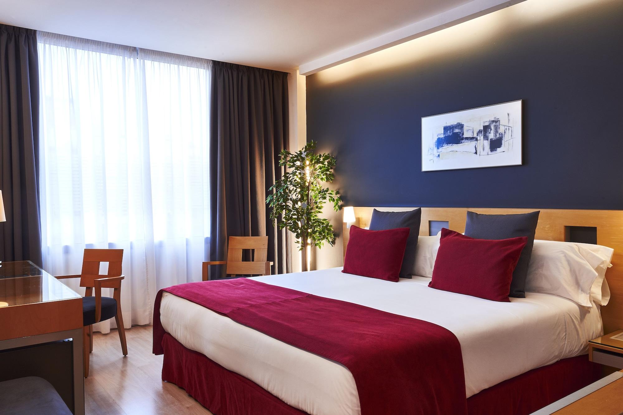 Ayre Caspe Hotel