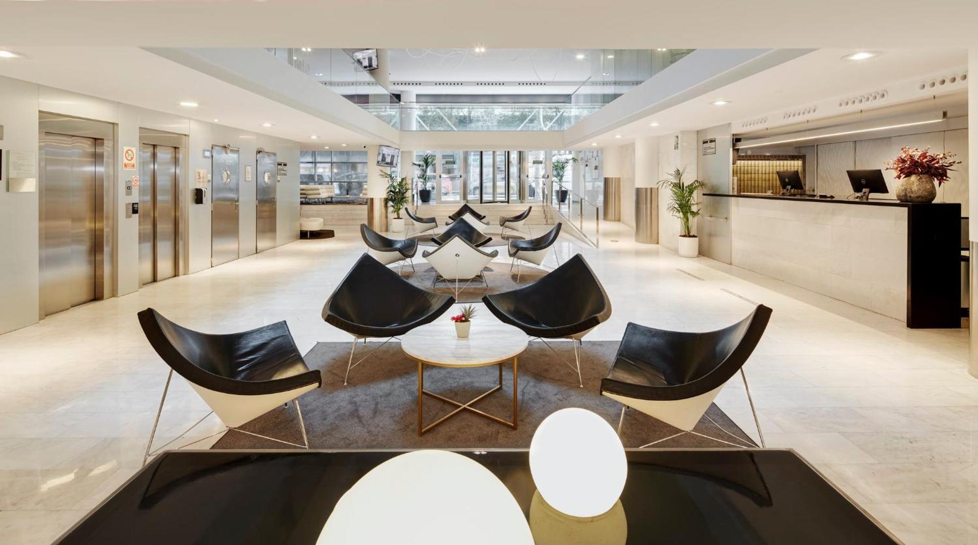 Ayre Caspe Hotel 4*