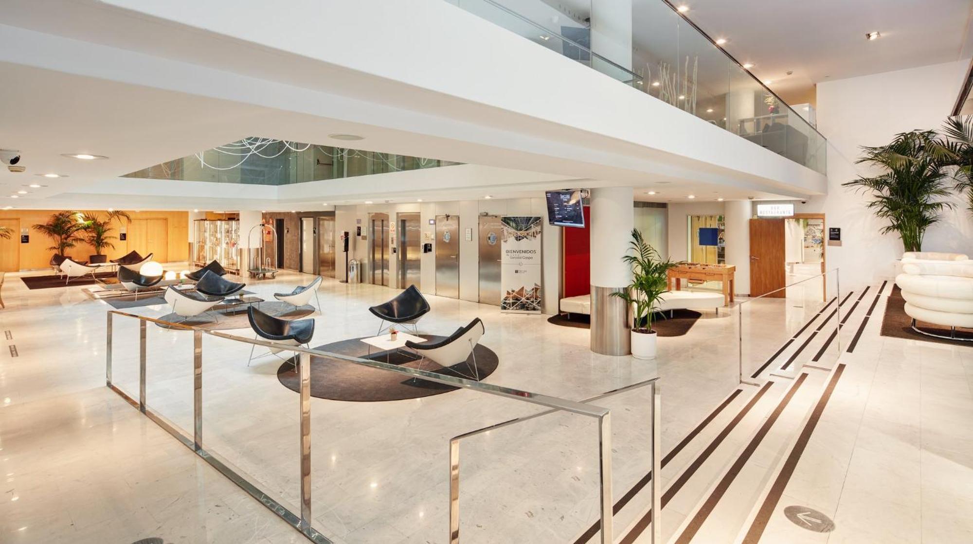 Hotel Ayre Caspe 4*